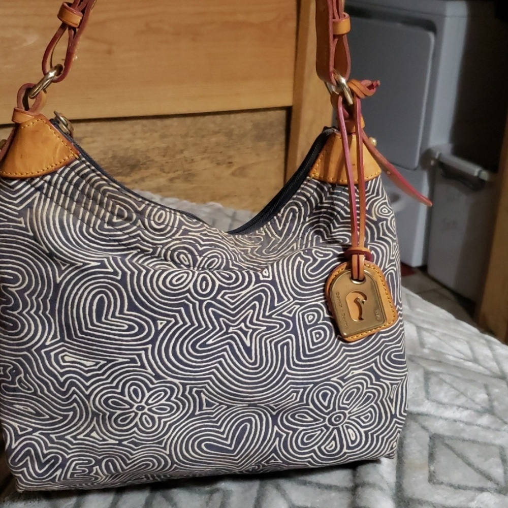 Dooney & Bourke bag